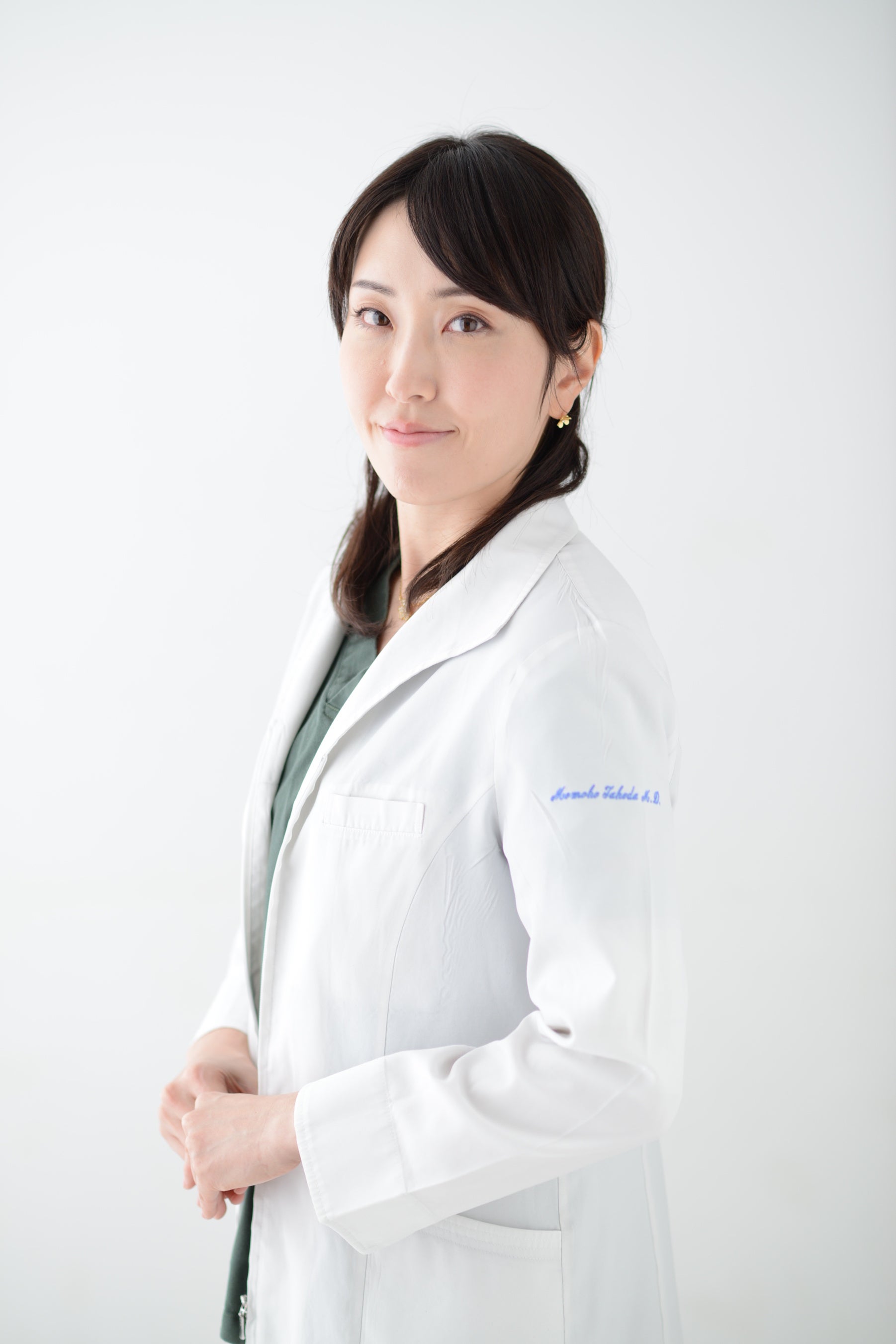 著者：武田桃子（たけだ・ももこ）