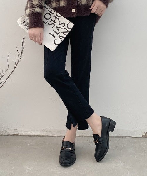 歩きやすいヒールの高さ(約3.8㎝)