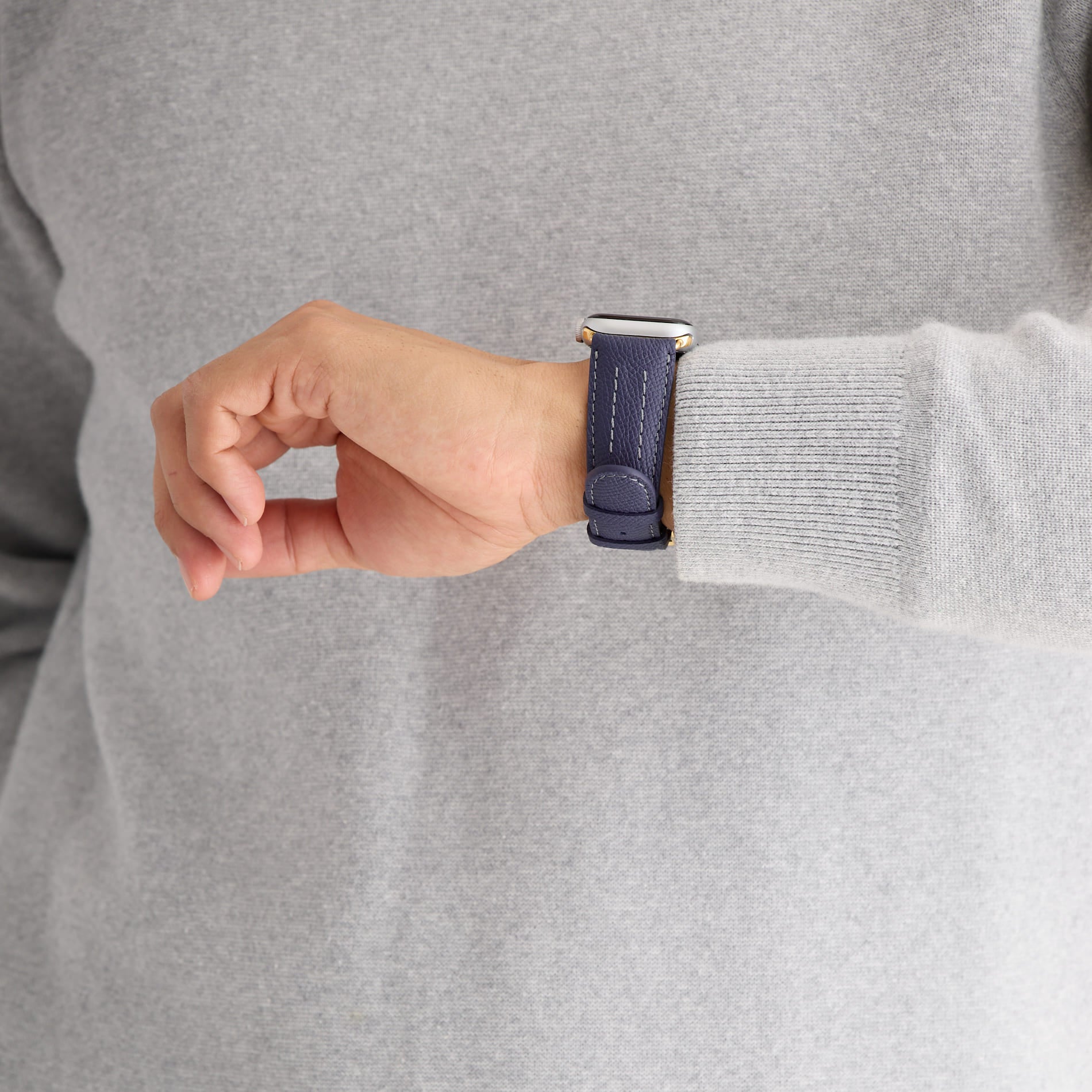 インクブルー×シルバー男性着用写真2