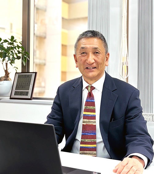 代表取締役社長　前地尊之