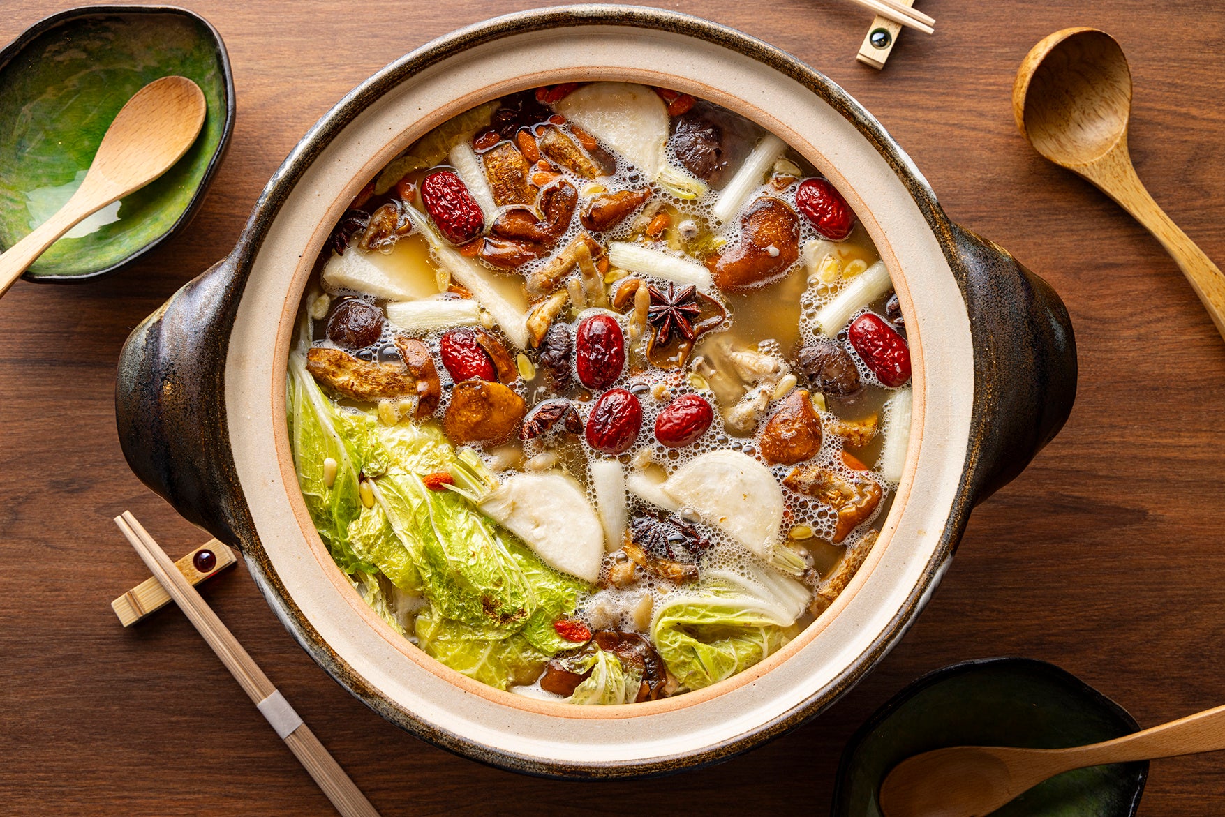 「ウェルビーイングステイプラン」薬膳鍋