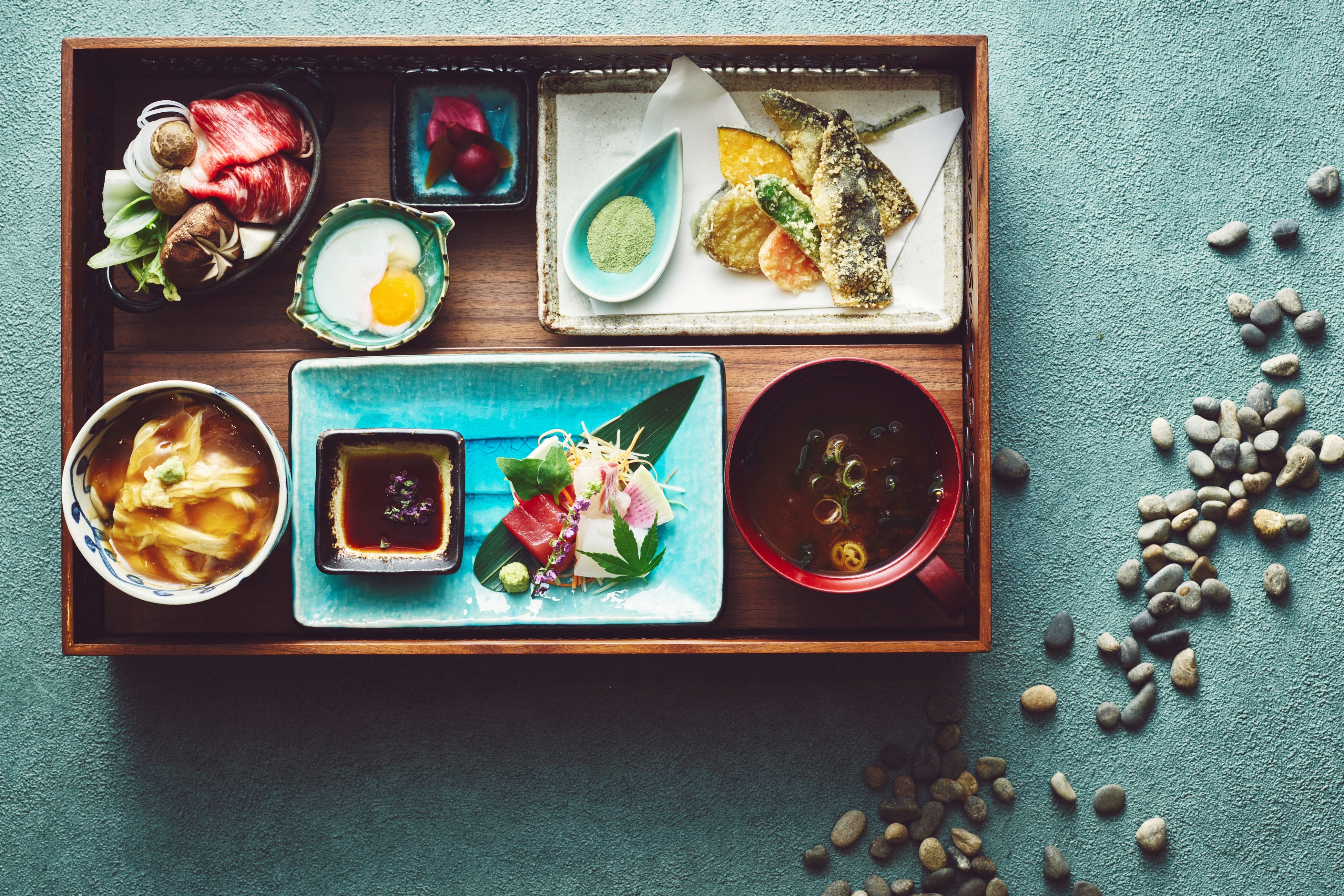 インディゴホームキッチン車山照にて鮎など季節のメニューを提供