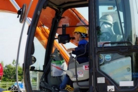 建設機械の乗車体験（2019年開催の例）