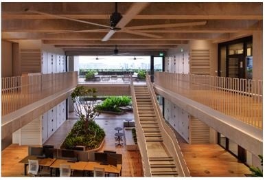 半屋外空間「K／PARK」