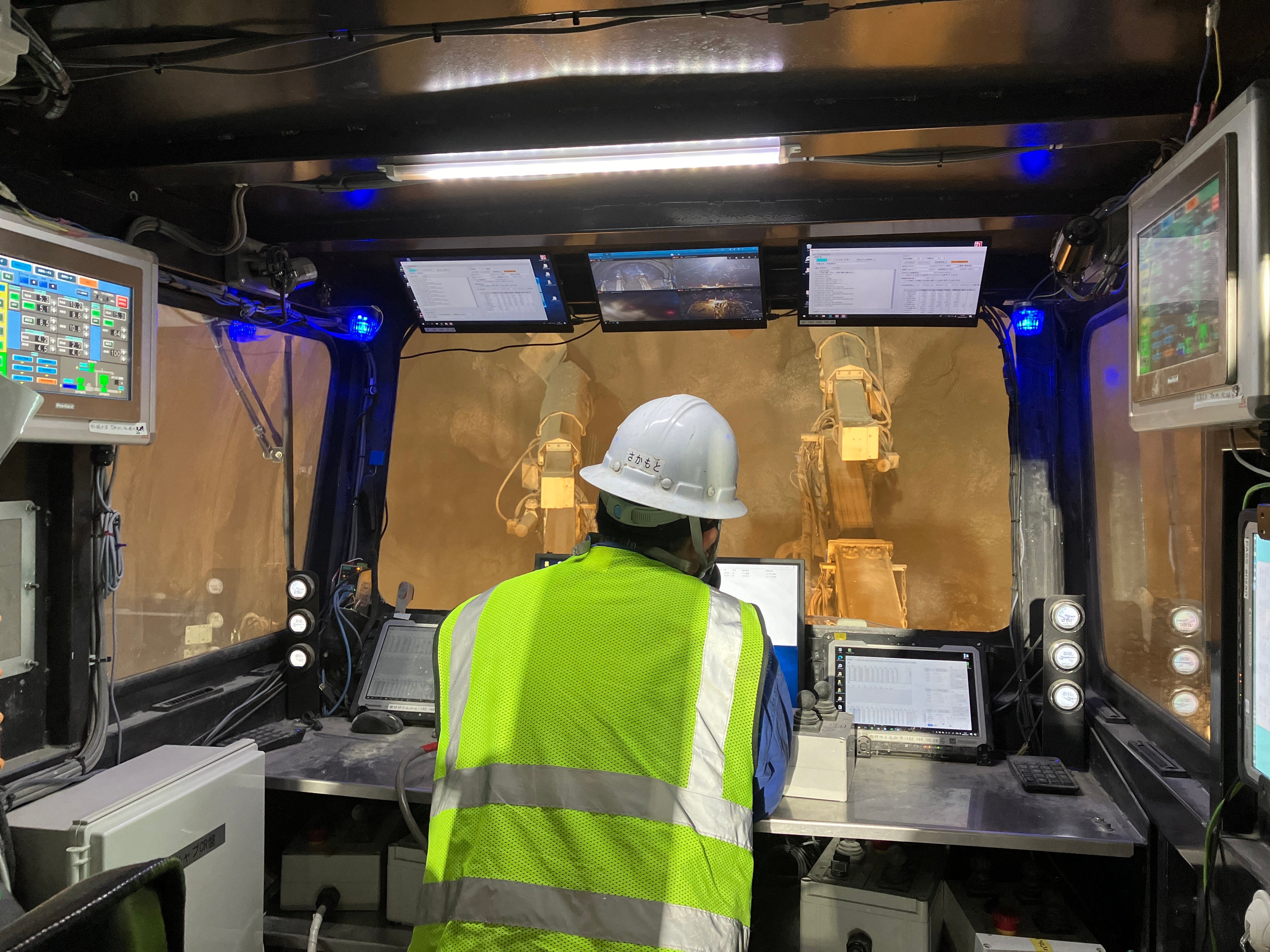 機械オペレーション状況