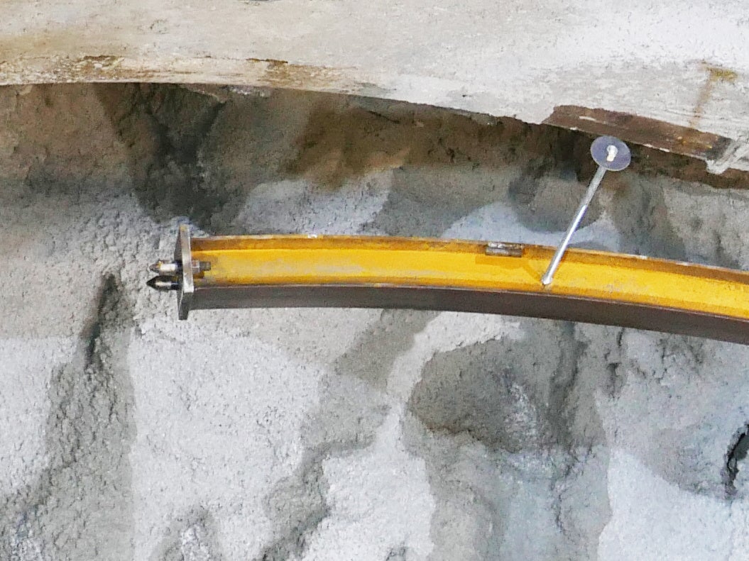 支保工建込みの様子2