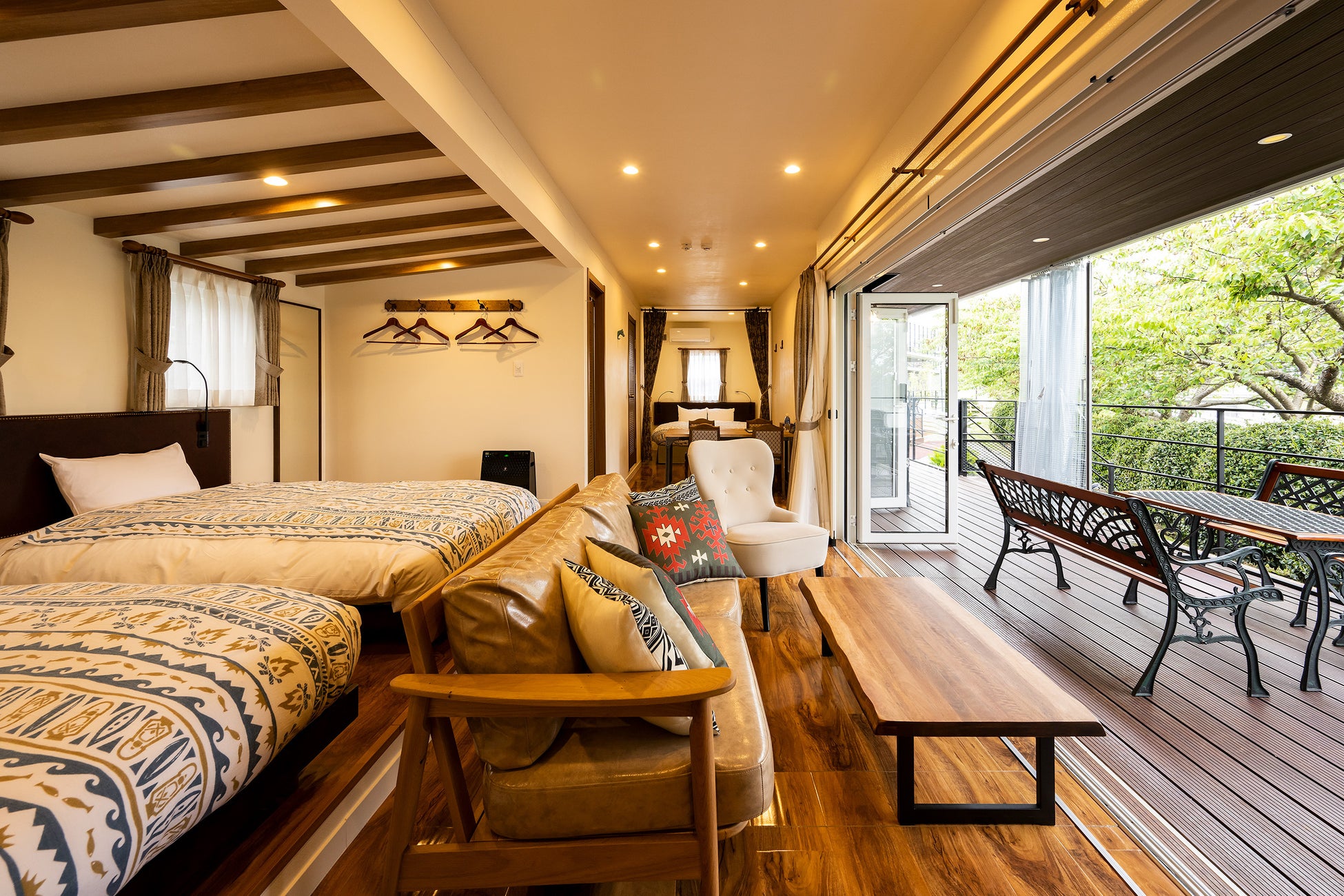 グランピング 客室内 一例