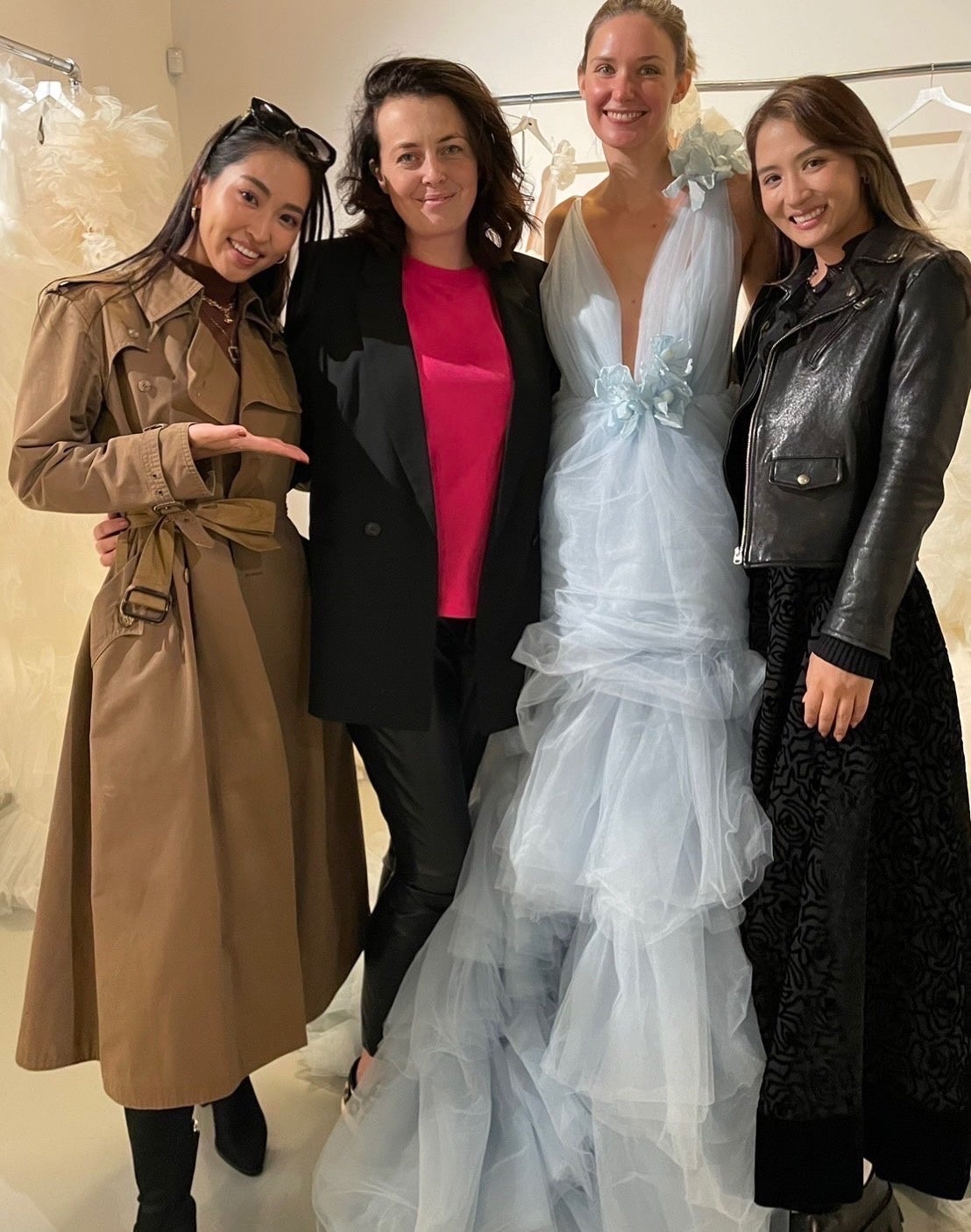 左からYurina  , デザイナーRuth ,   モデル , Aya