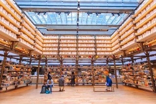 (Sybilla Patrizia, Ginza Six)