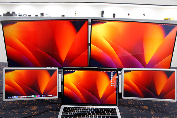 Descreen(デスクリーン） 折り畳み式のデュアルモニター「Descreen」 | 株式会社ギャザ