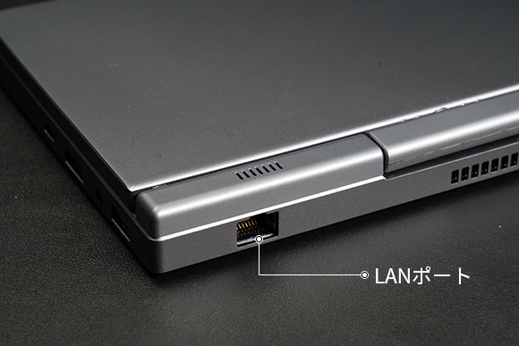 タブレット&PCを一台に。超小型サイズ8インチノートPC「TOFEI P8