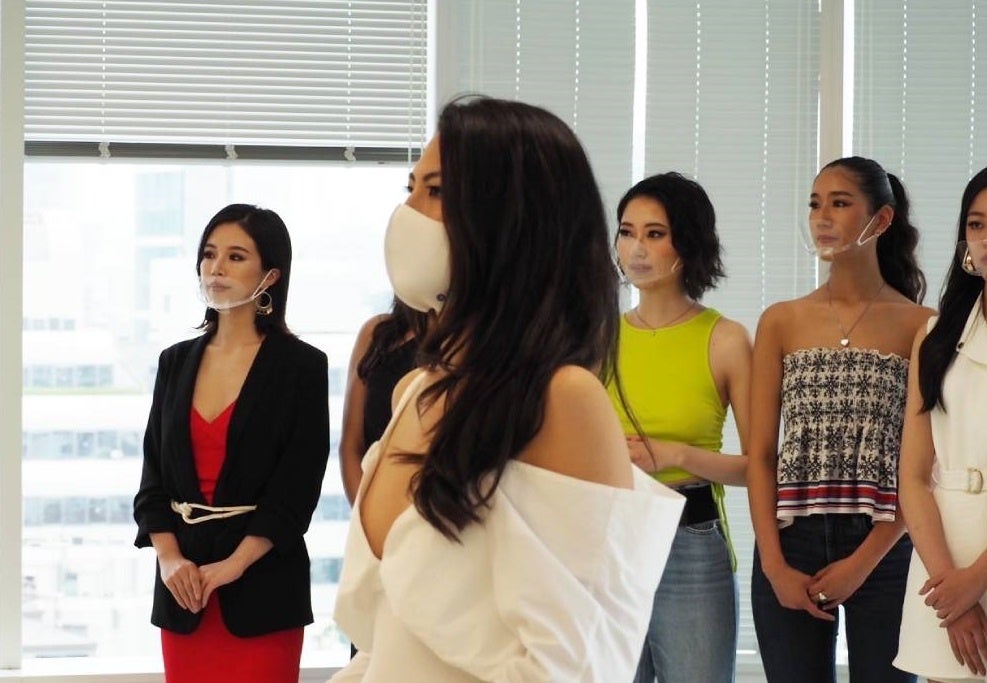 セミファイナリストに講義中の渡邉珠理