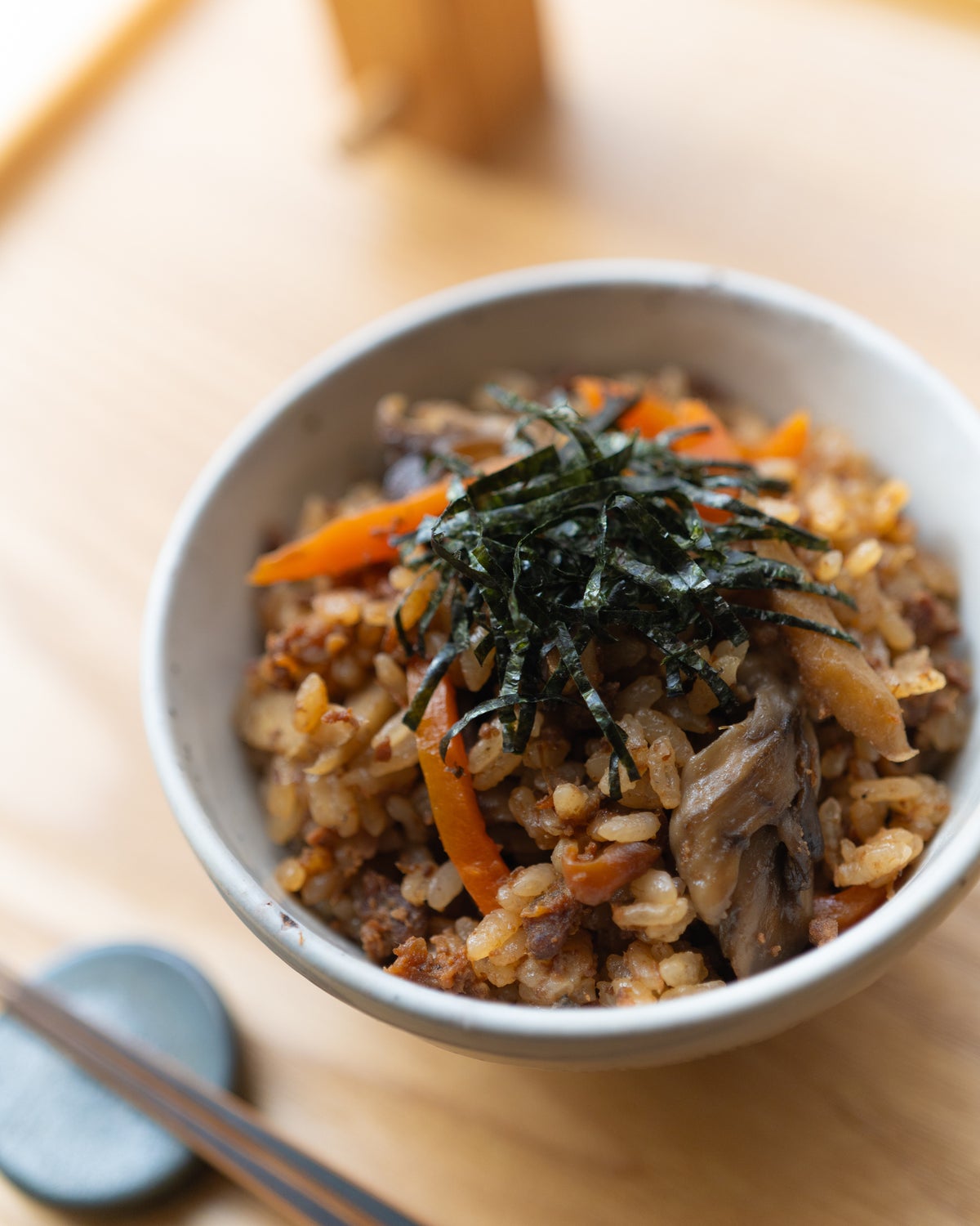 人形町「玉ひで」監修のキッチンカーが『日本酒フェス』に出店 希少な烏骨鶏料理やトリュフ香るフォアグラ、卵スイーツも