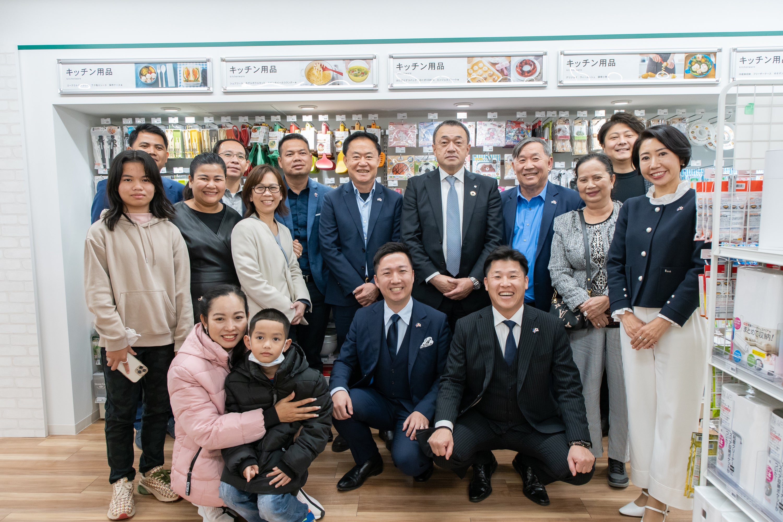 株式会社小久保工業所視察時の写真