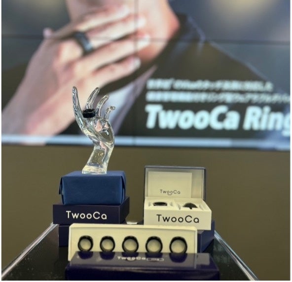 リング型ウェアラブルデバイスTwooCa Ring、サイズは5種類、防水仕様