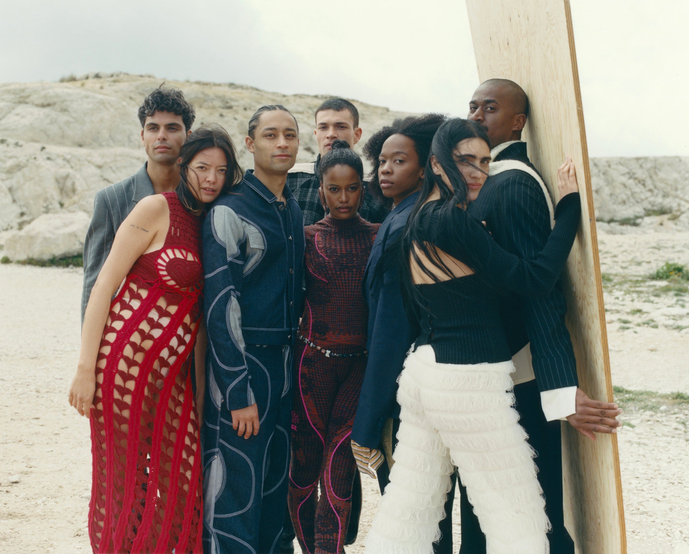 8名のファイナリストのコレクション