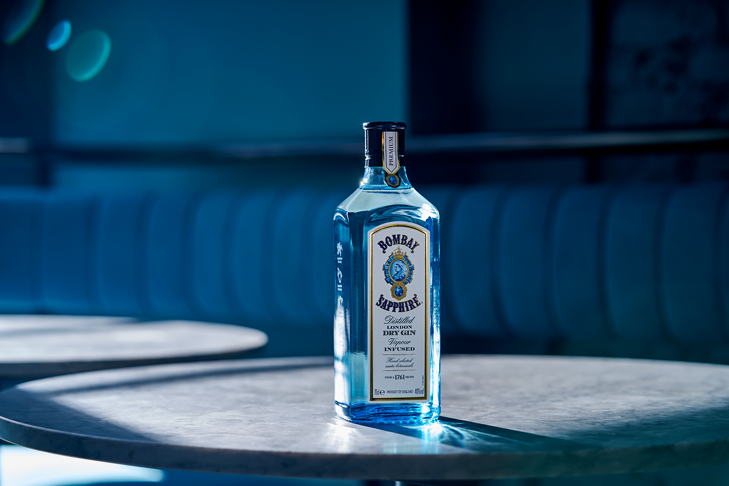 かきたてる創造力」をテーマにした、ボンベイ・サファイア「アート