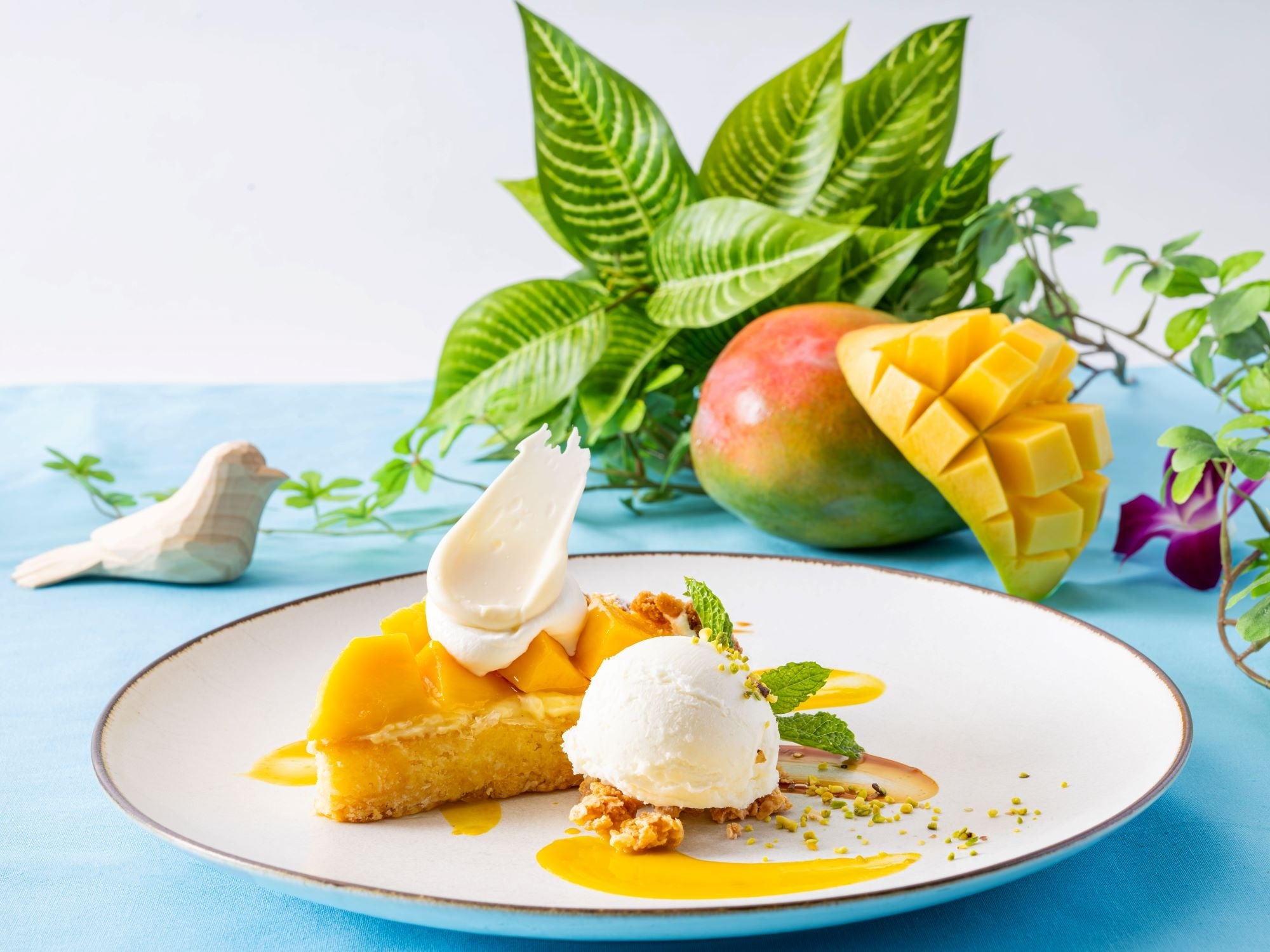 マンゴーココナッツタルト