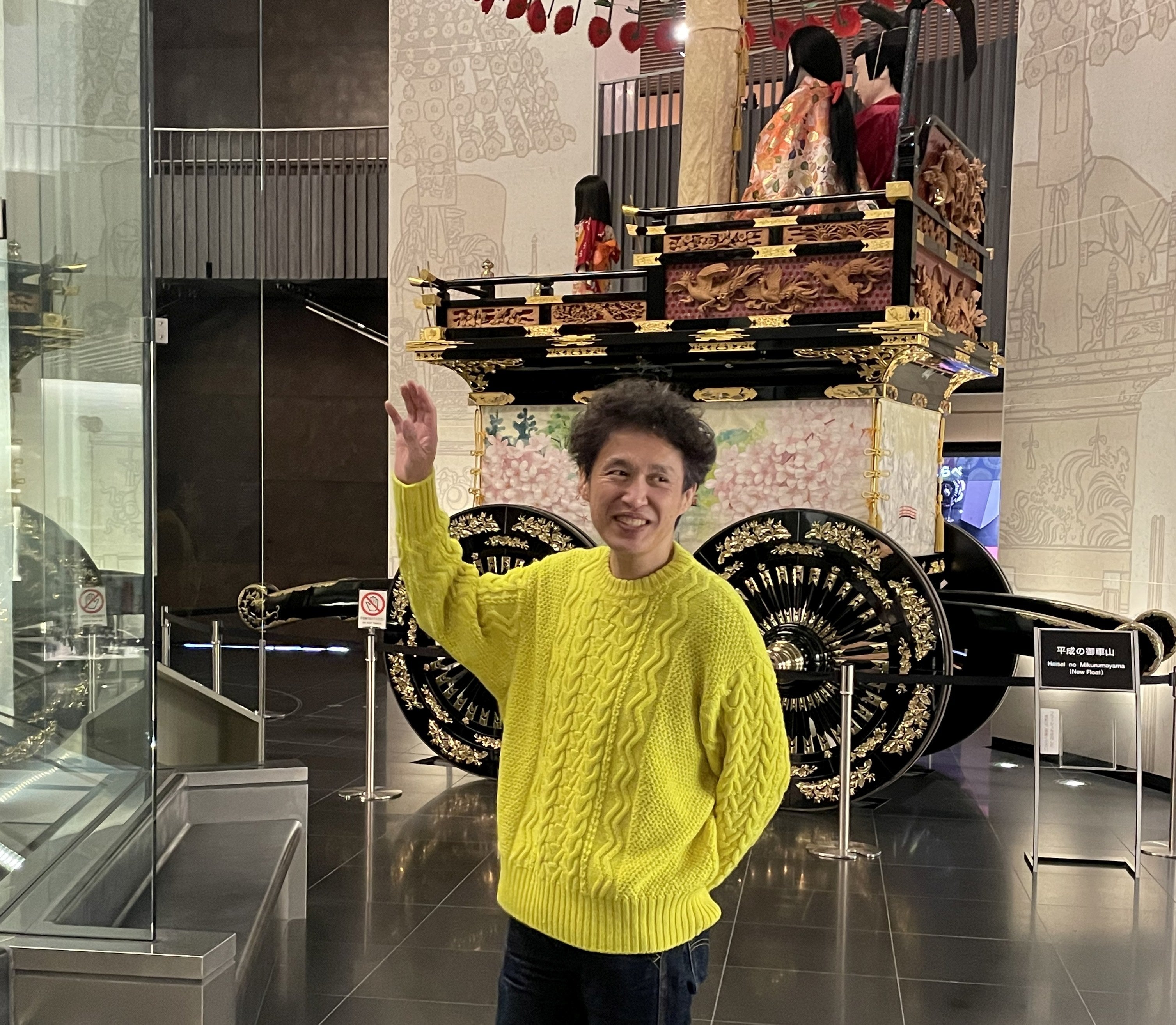 富山もよう新柄「DOZOU」登場！高岡の歴史と伝統を語る街並みを表現