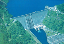 田子倉発電所・ダム