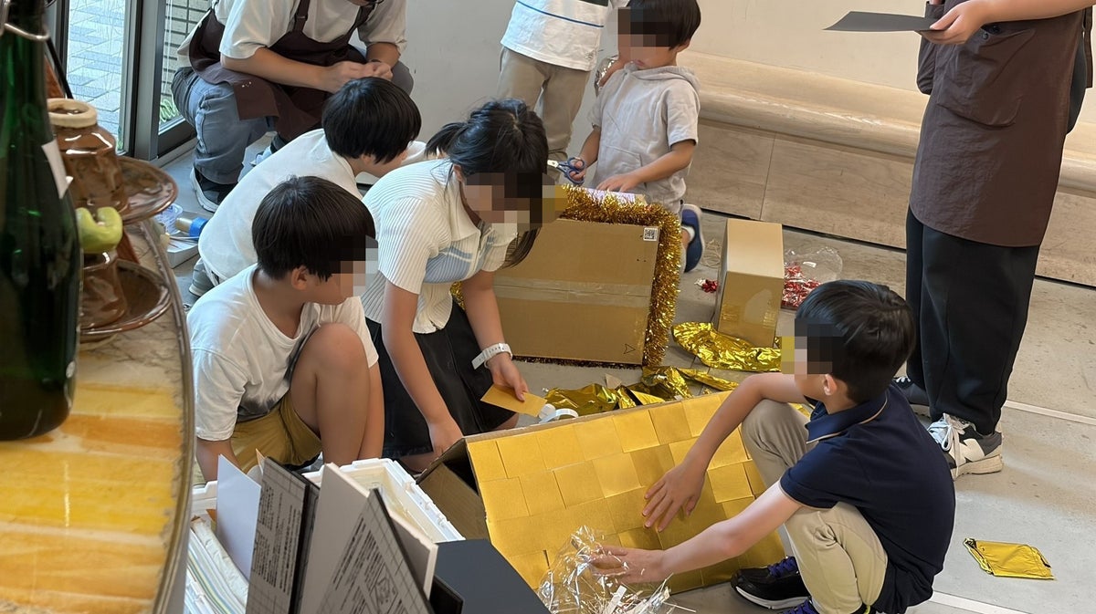 キンコーズが印刷端材で地域の創作を支援 名古屋「みちにわマルシェ2026」に「“みち”の図工室」が登場