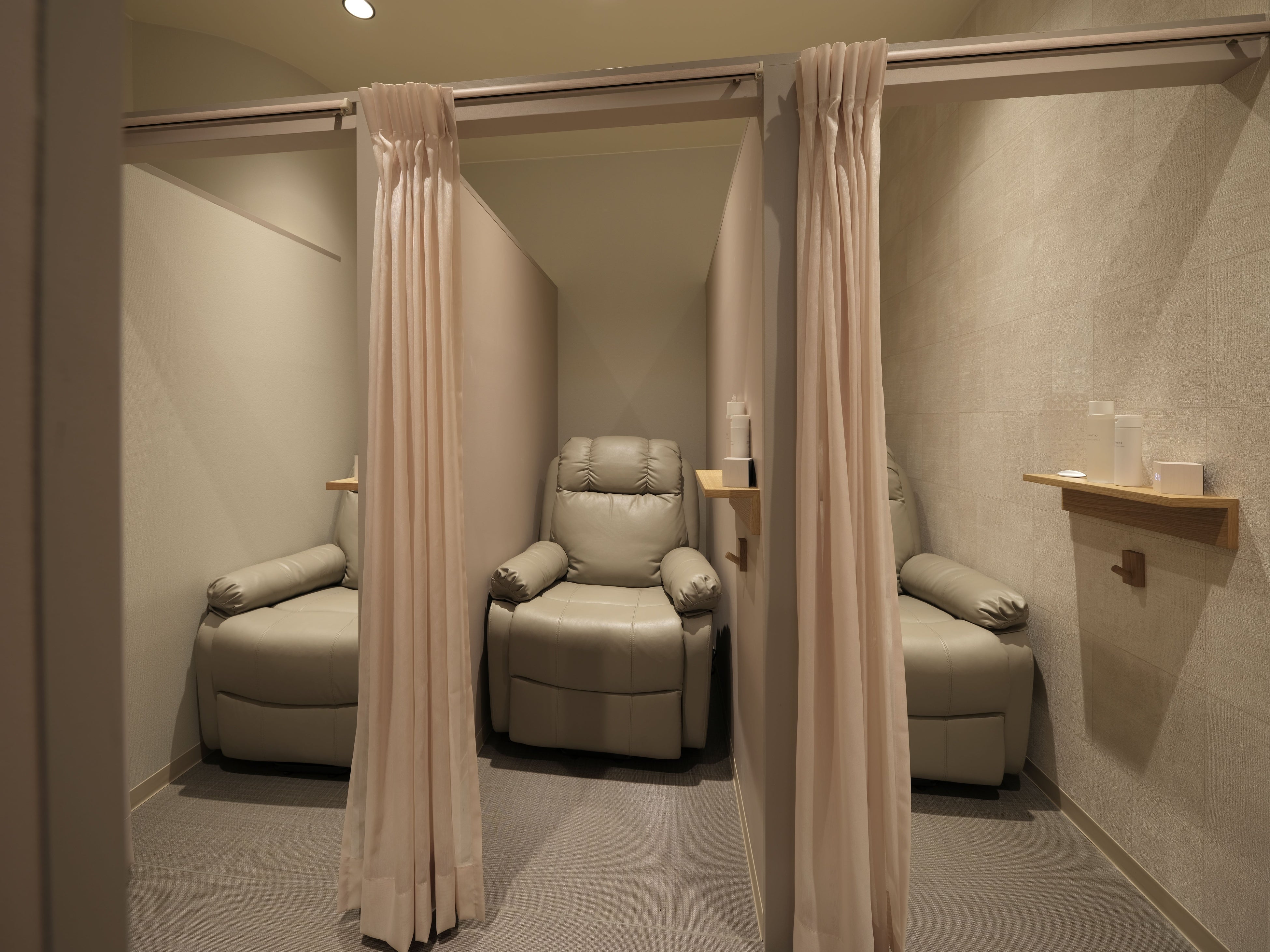 米ぬか酵素浴サロンブランルーム表参道店_パウダールーム_ヒーリングルーム