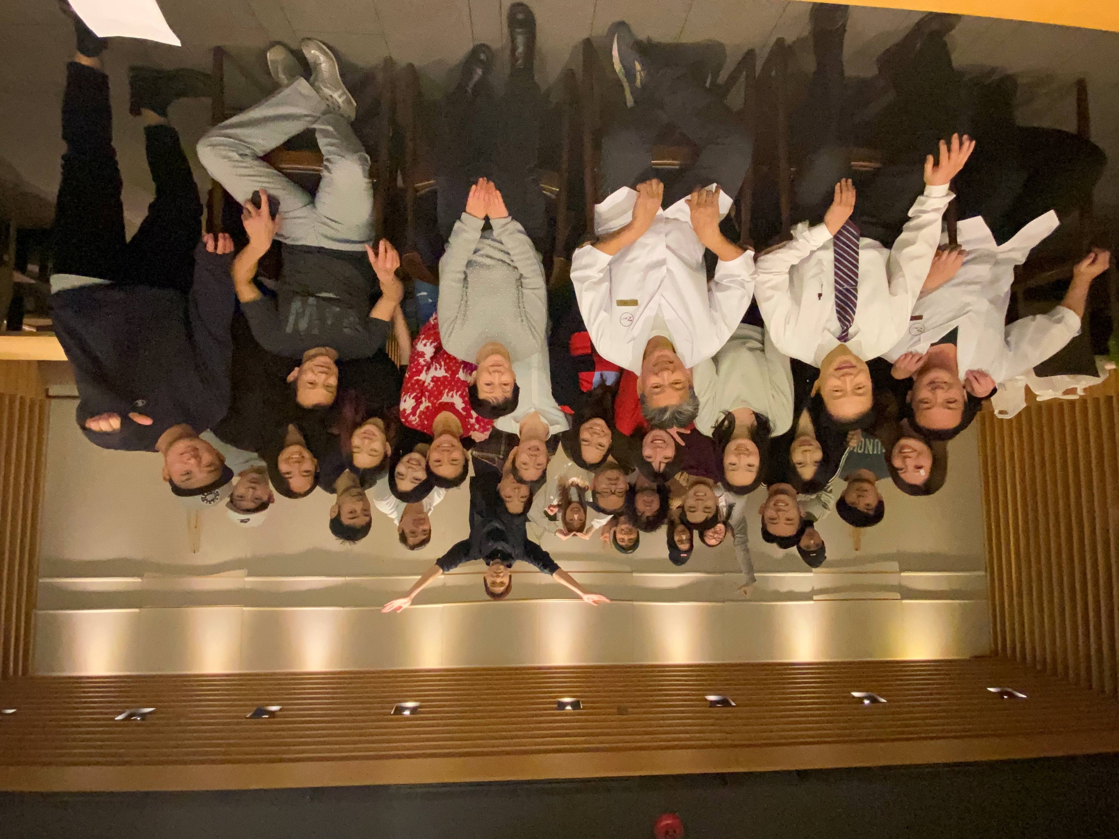 カナダで本物の日本料理を伝えるZENジャパングループのメンバー