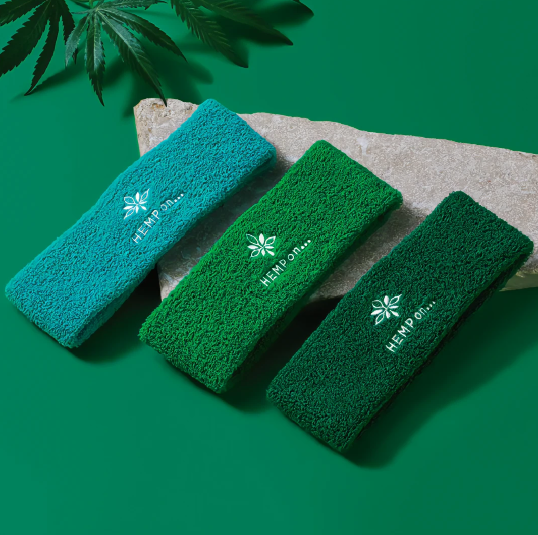 ３色（ナイルグリーン・グリーン・針葉樹）通常価格1,210円（税込）