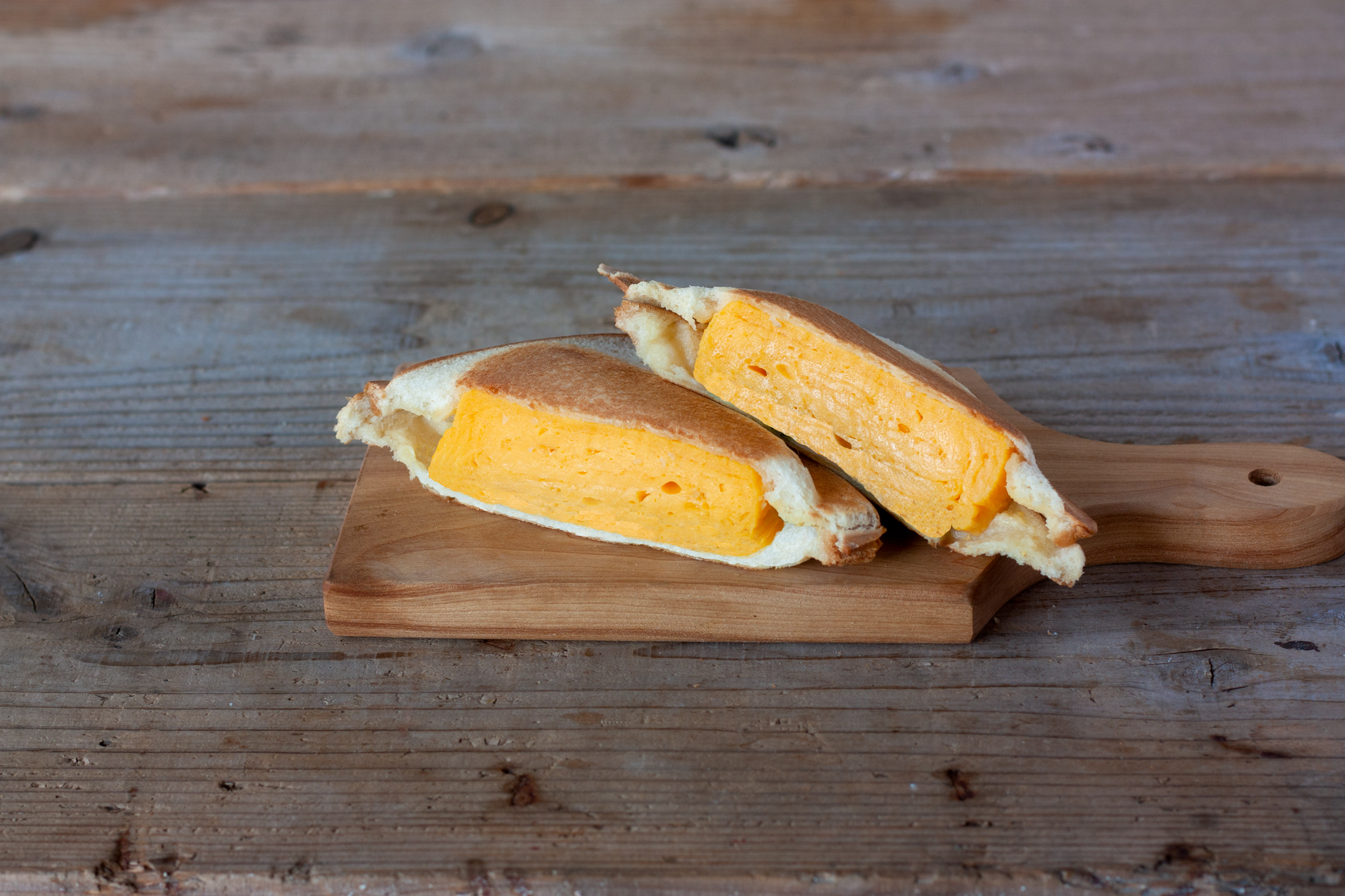 極（ごく）厚焼きたまごサンド