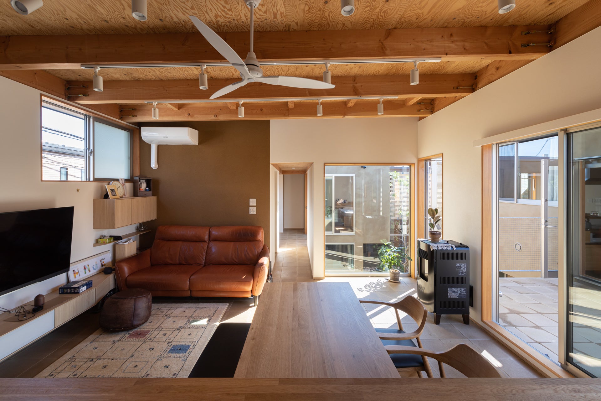 リビングダイニング