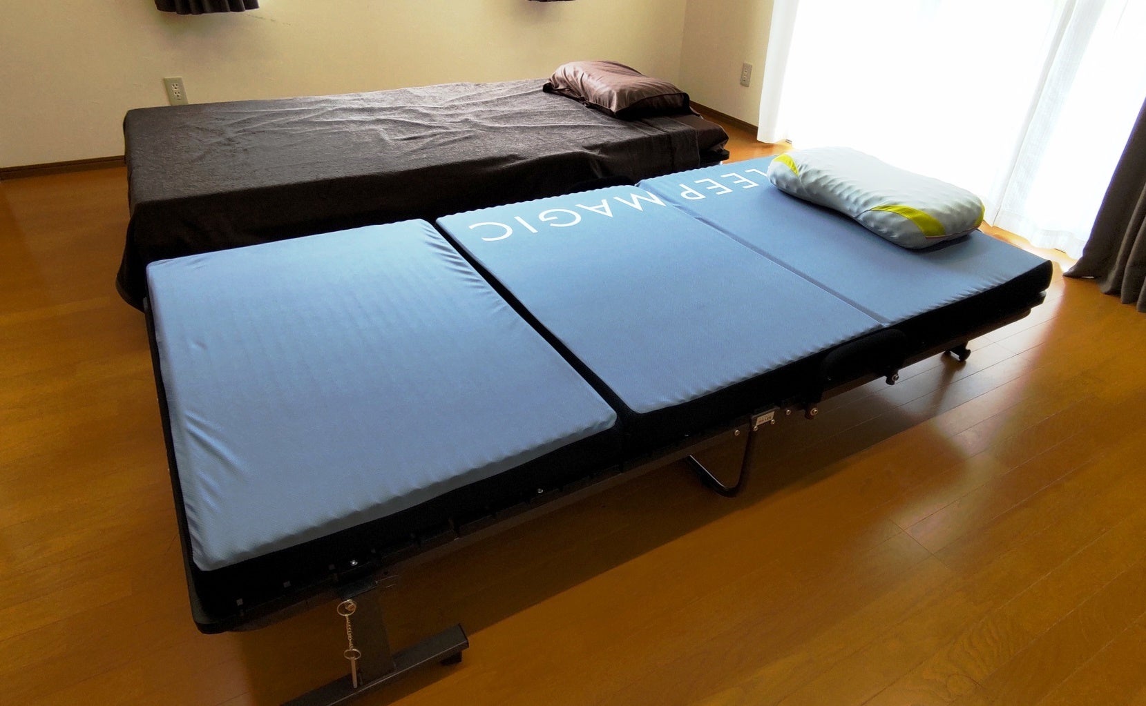 悪石島コミューン　ベッド