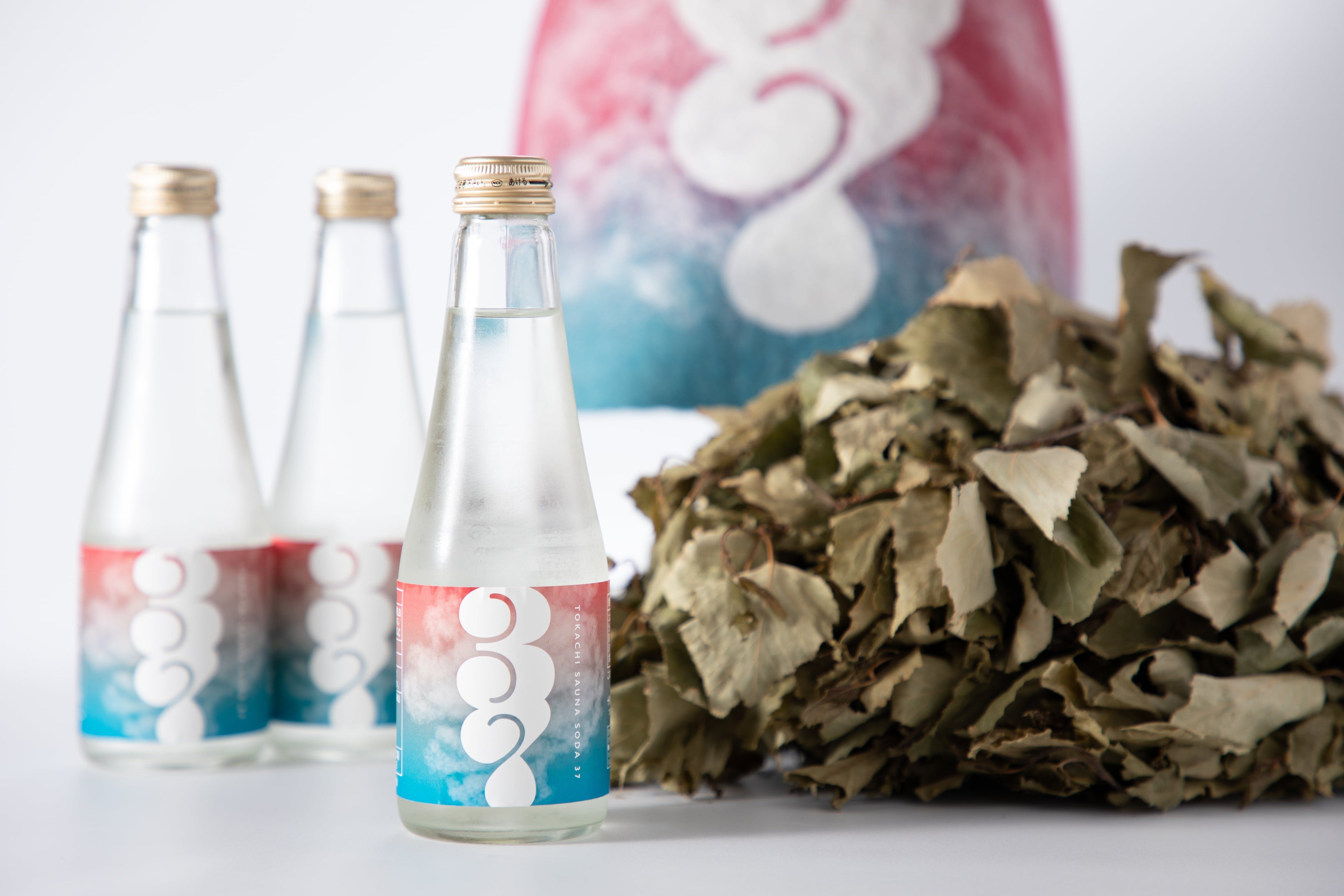 サウナ専用サイダー「TOKACHI SAUNA SODA 37」