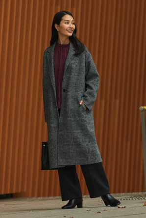 大好評！ORIHICA×CLASSY.コラボシリーズ初となる「リバーコート」が新