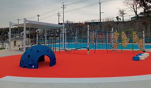 アスレチック性の高い子ども向け遊具