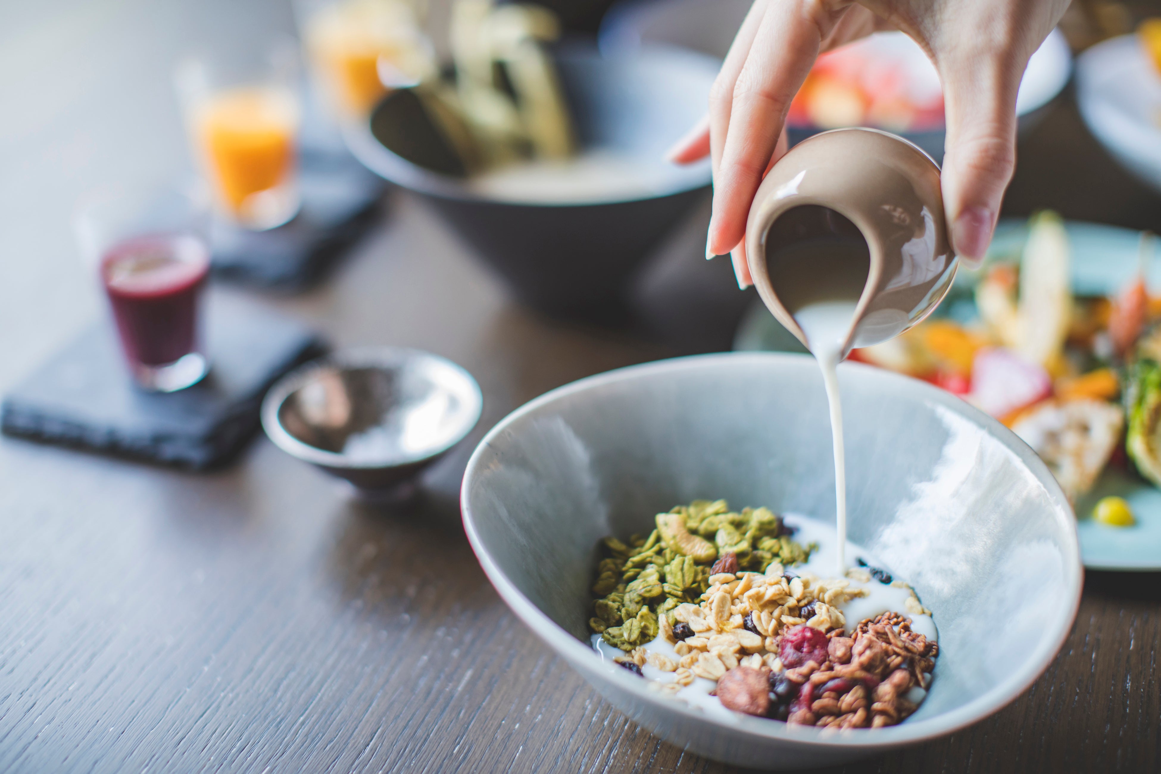 身体の中から整える「ウェルビーイングメニュー」。 ブレックファスト、ランチ、ディナーともにご用意。 厳選された食材を使用し、脂肪分が少なく身体に優しいメニュー。