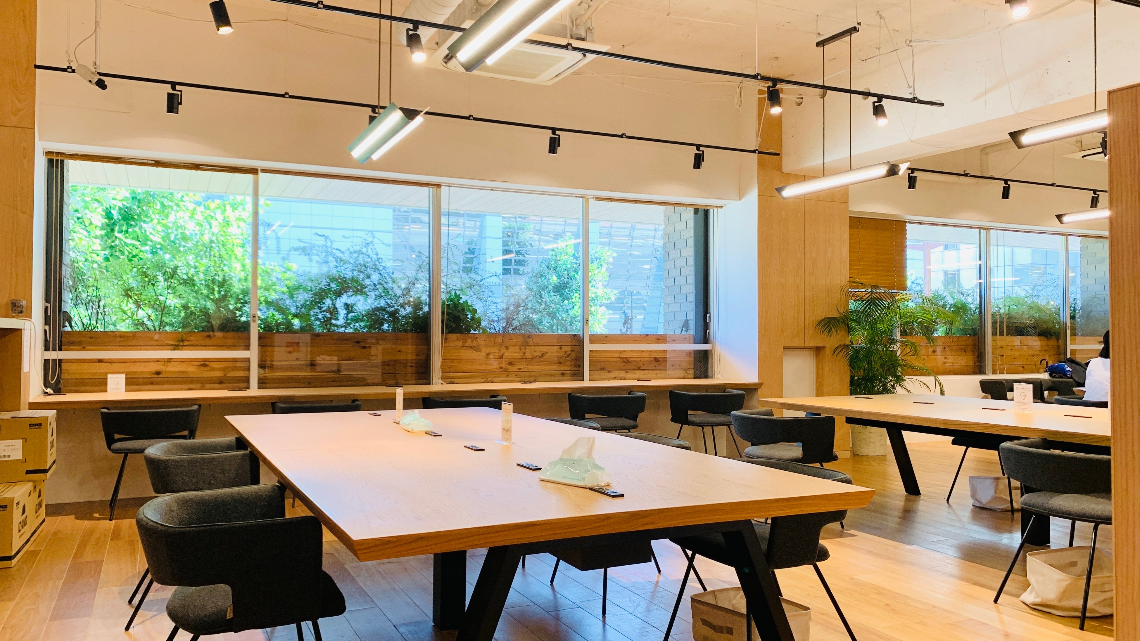 2FコワーキングスペースLIFULL HUB