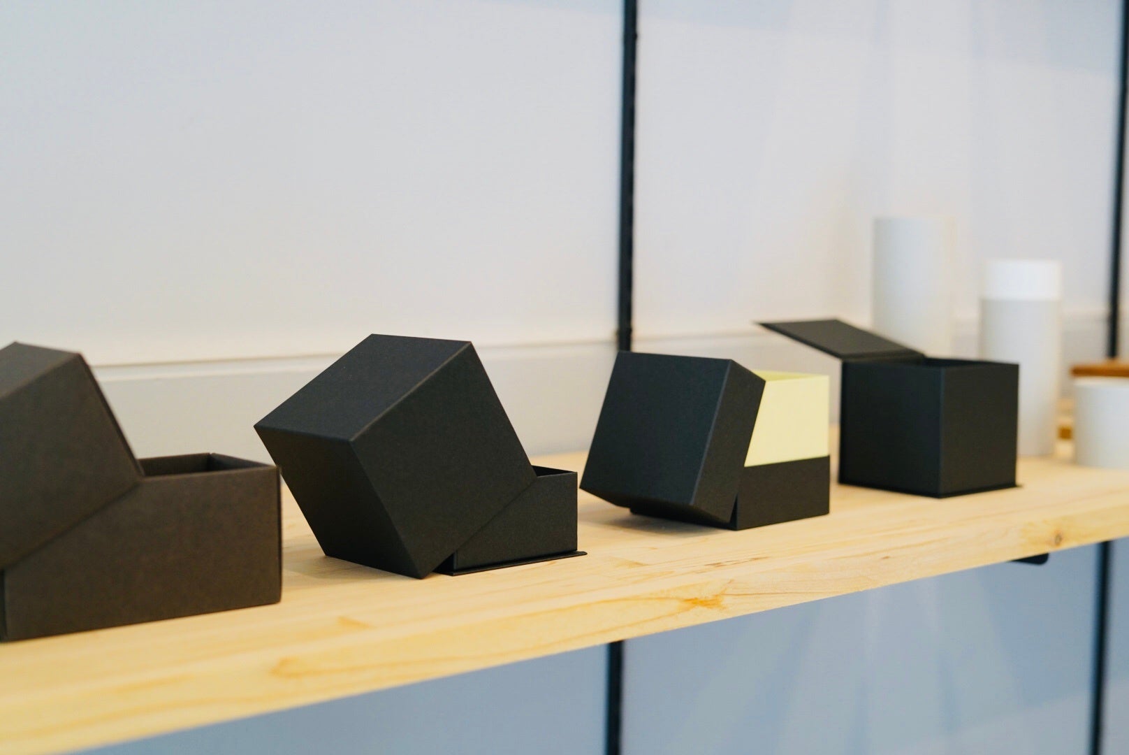 構造の違いをサンプルで確認できる