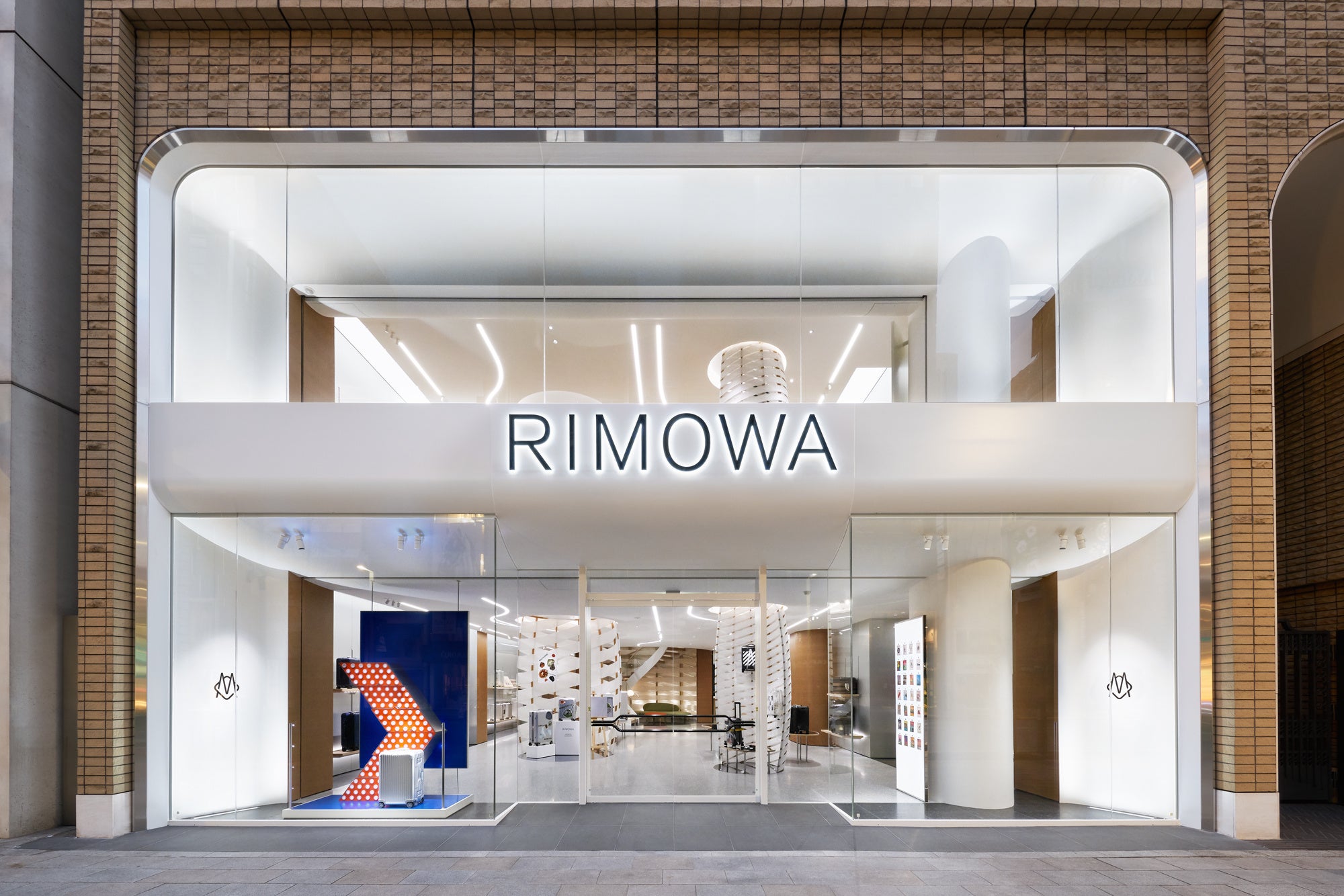 RIMOWAストア 銀座7丁目