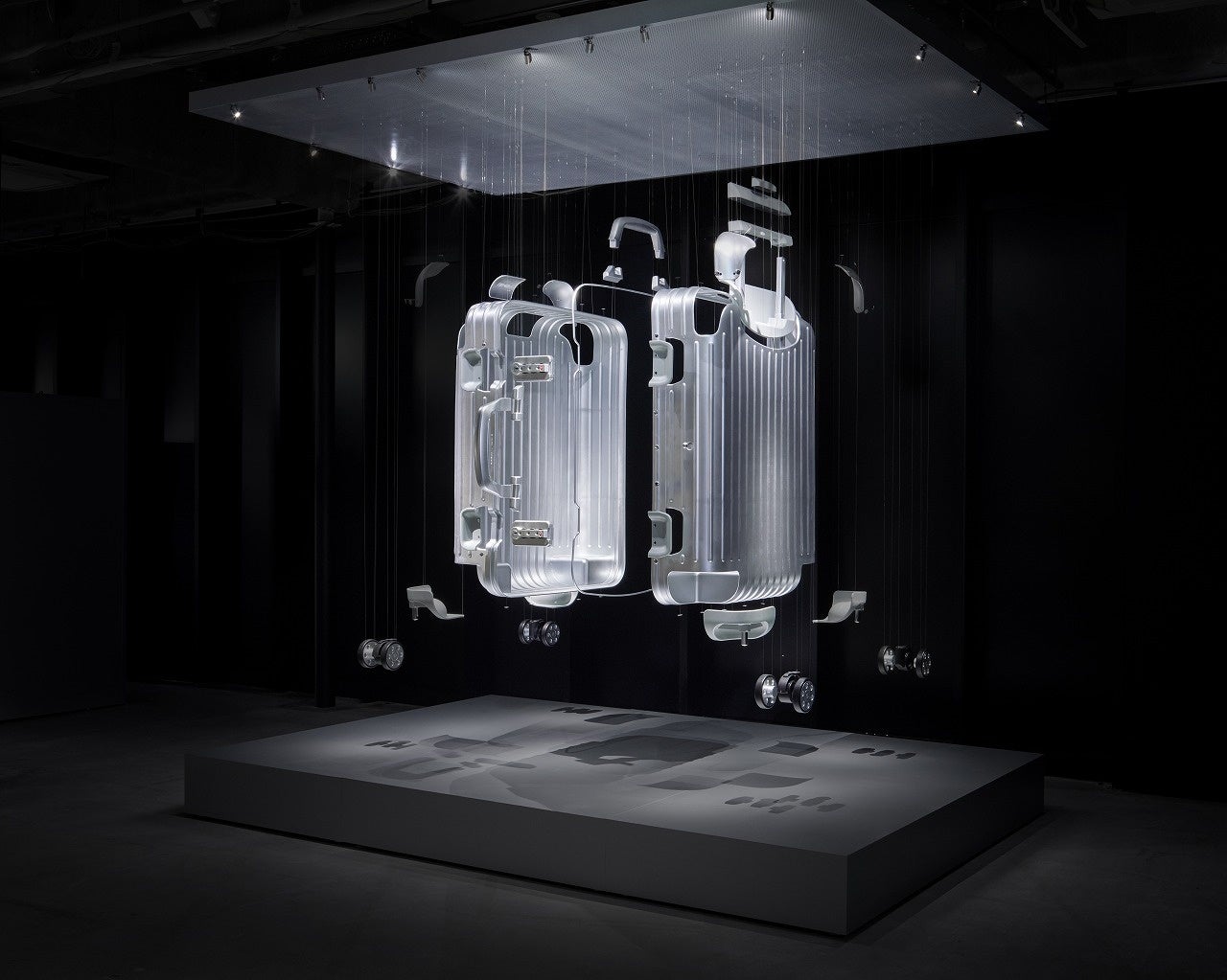 RIMOWA】125周年アニバーサリーイベント「SEIT 1898]の