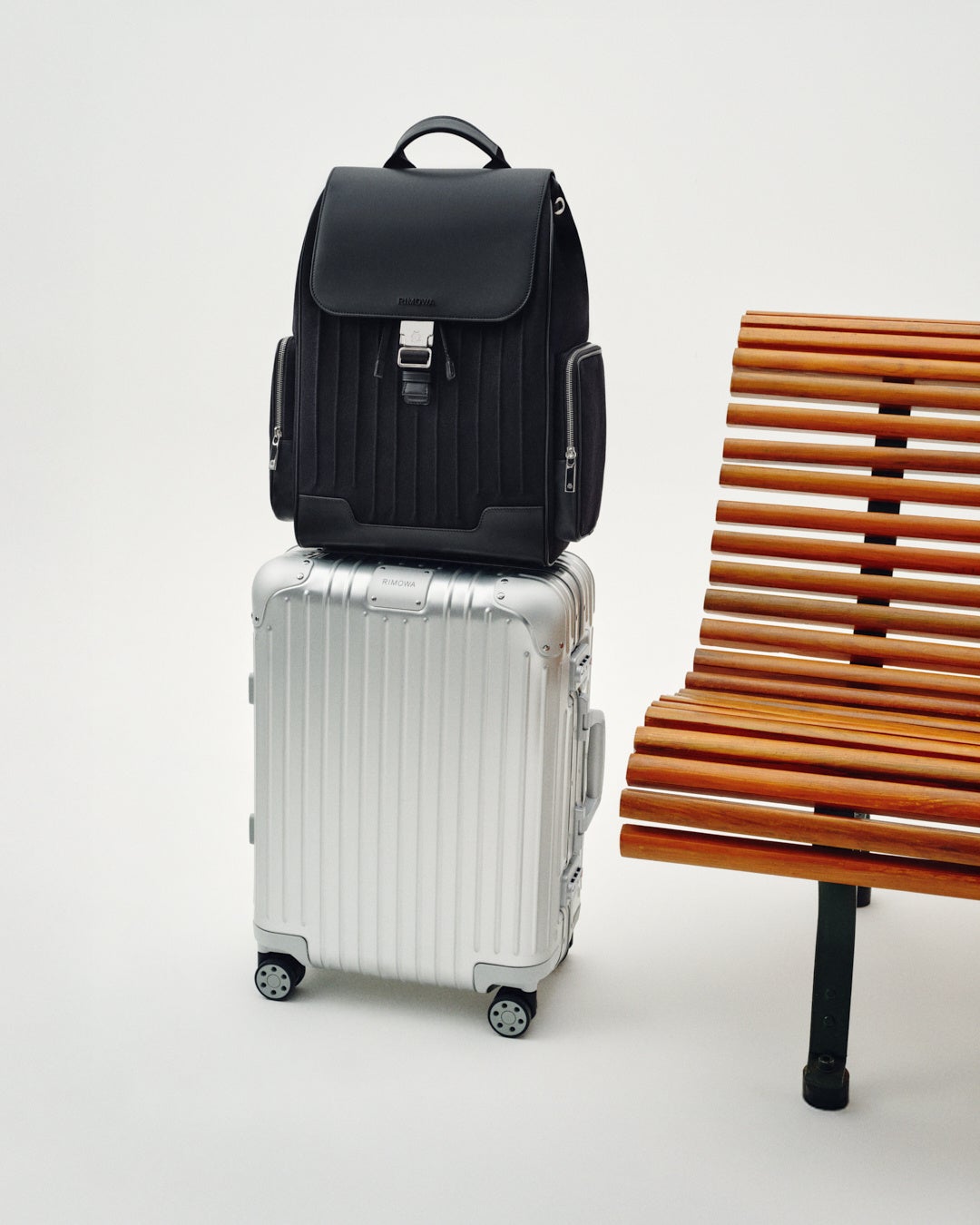 RIMOWA】「NEVER STILL」コレクションを一新 | RIMOWA JAPAN Co., LTD