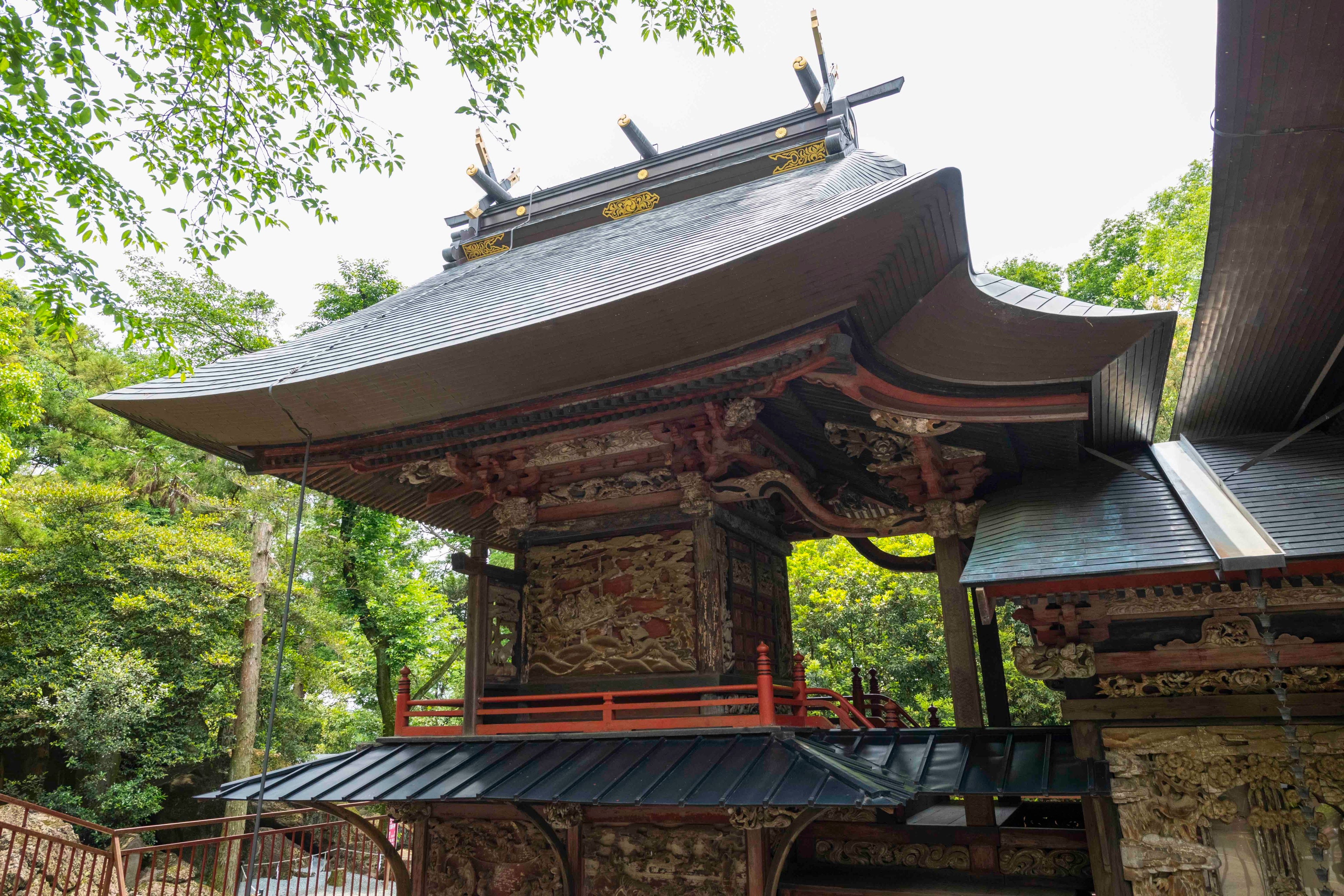 本殿（県指定重要文化財）