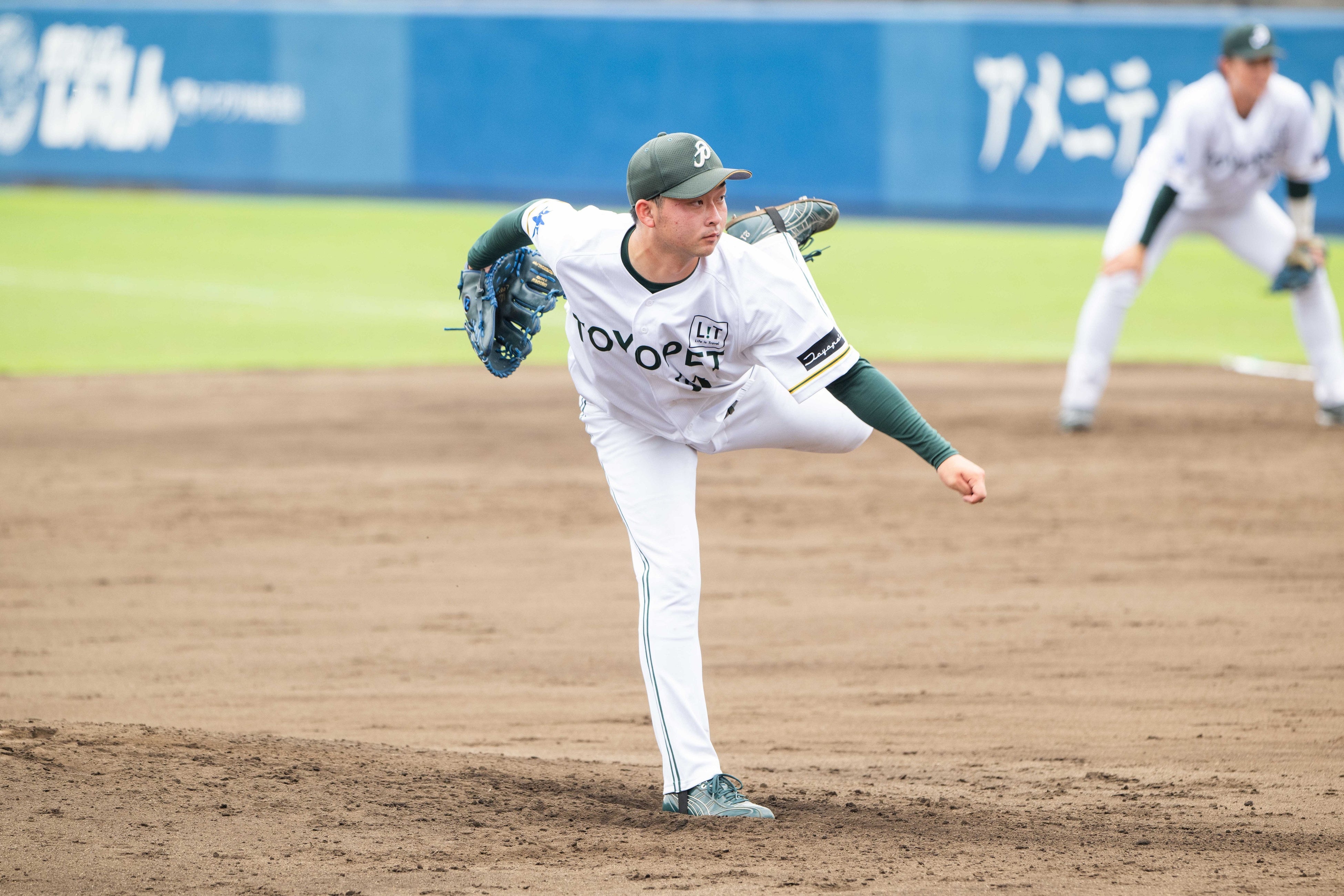 MIZUNO ミズノ TOYOTA トヨタ自動車 野球部 Vジャン 選手支給 MIZUNO ミズノ TOYOTA トヨタ自動車 野球部 Vジャン 選手支給