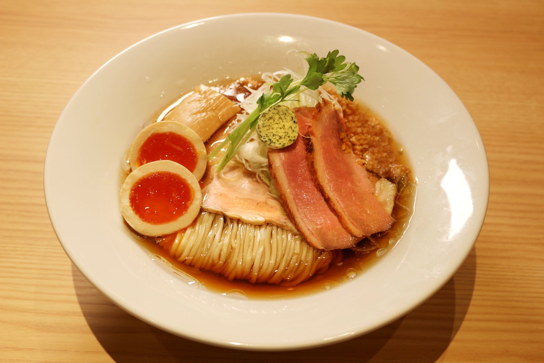 「麺 銀座おのでら 特製醤油」(1,450円/税込)