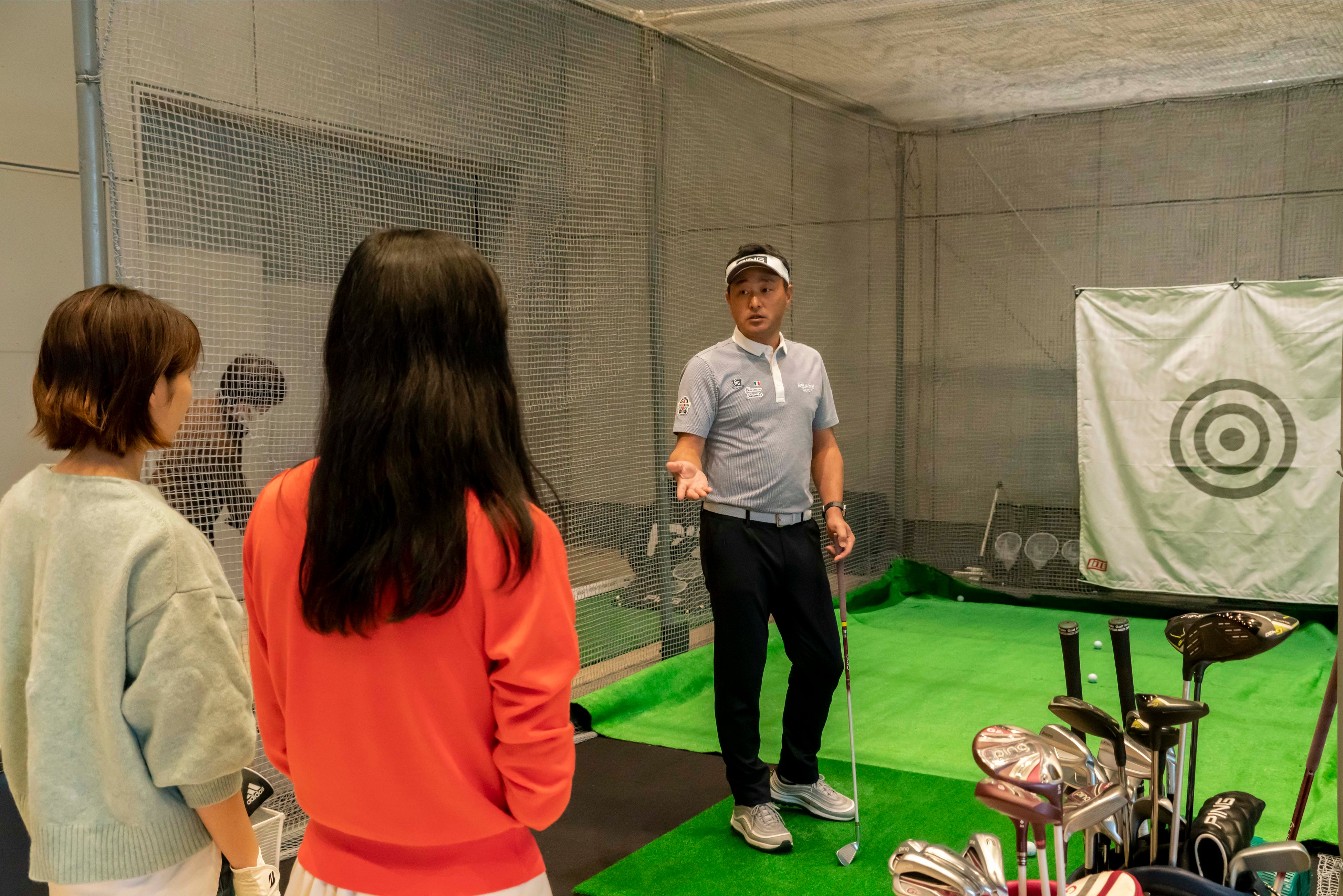 試打ブース_ホール