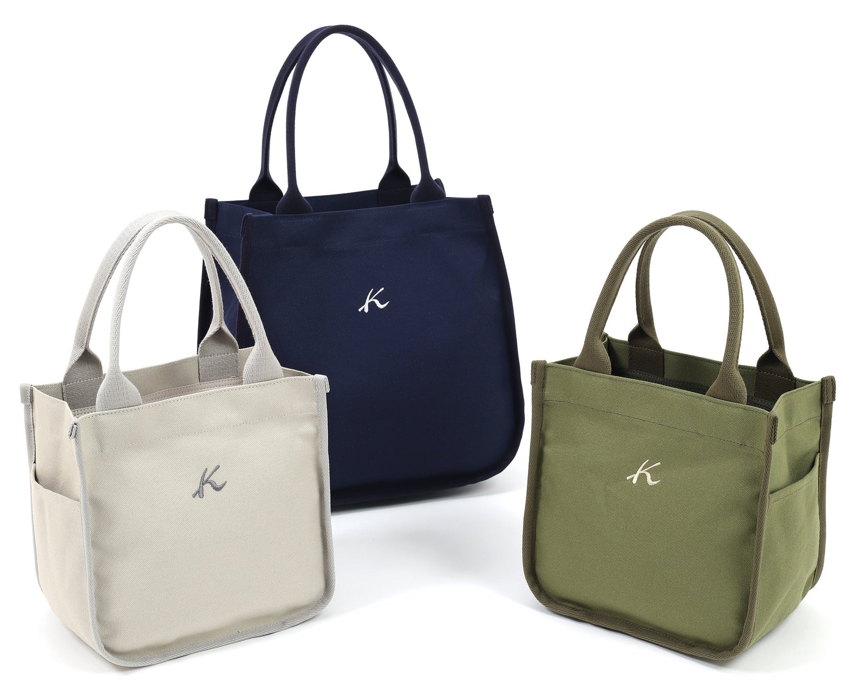 奥□トートバッグ 13,000円 手前□トートバッグ 10,000円