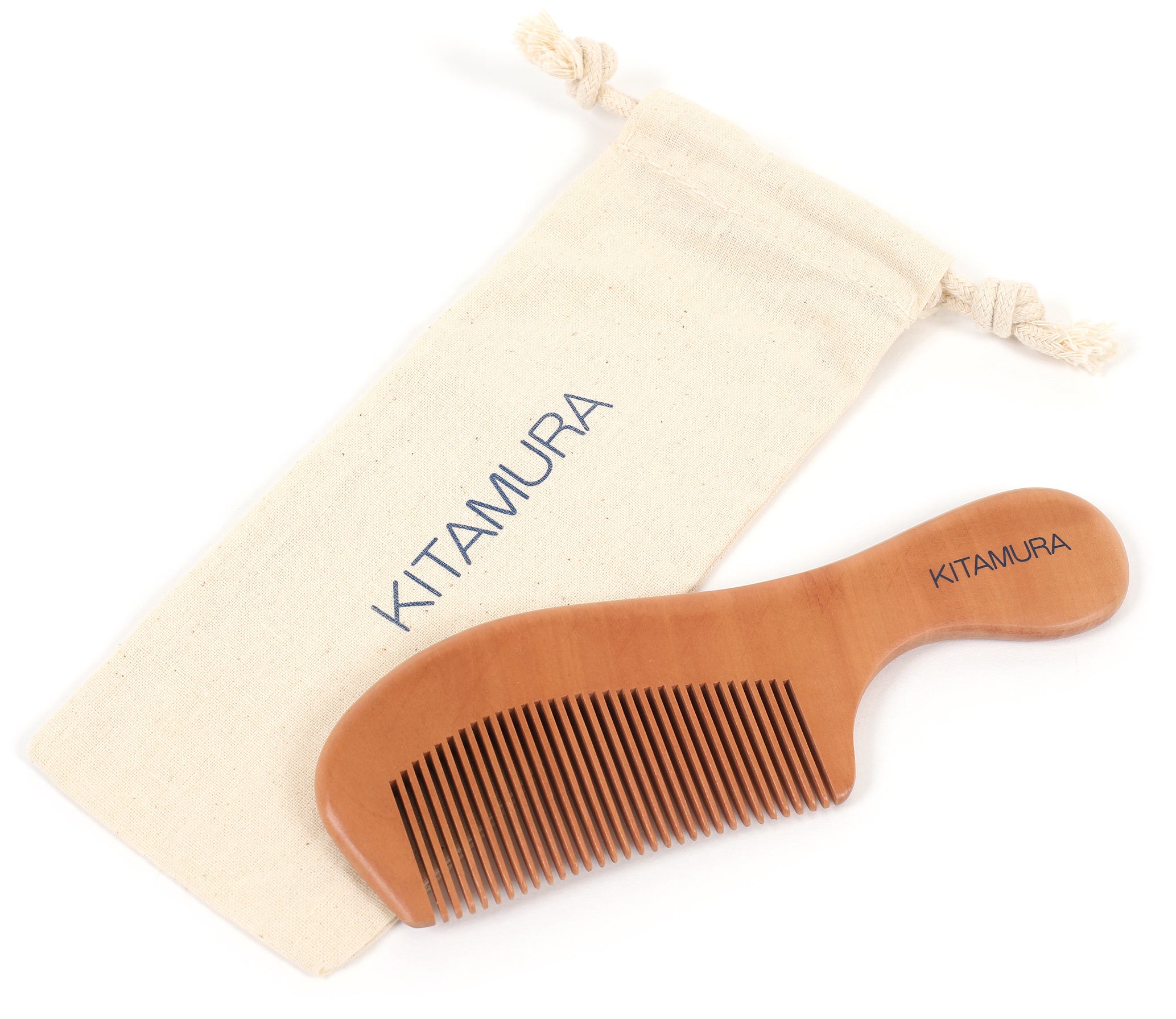 キタムラ】お洋服をご購入の方に「オリジナルコーム」プレゼント！3月