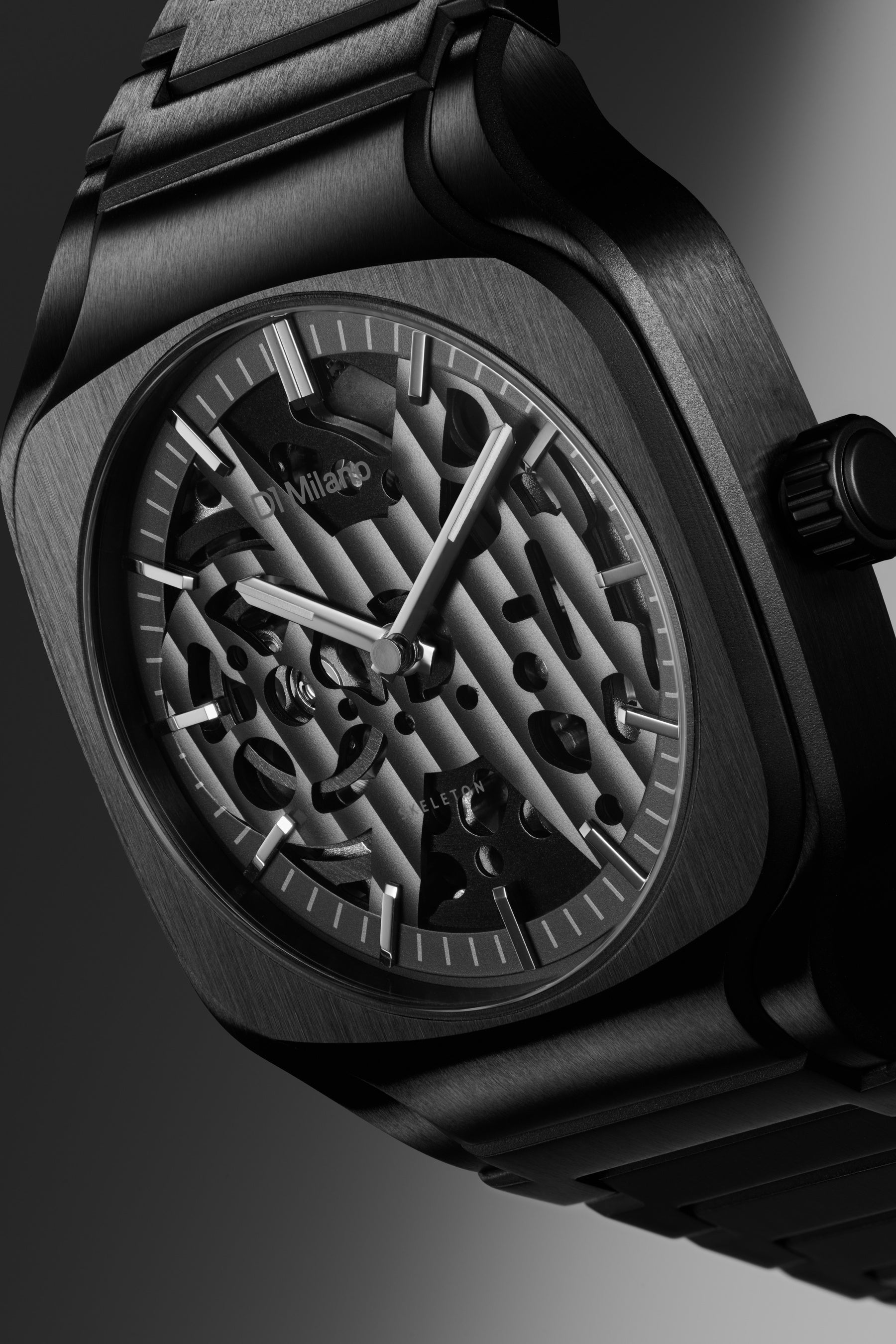 DI MILANO Skeleton 自動巻き腕時計 D1 MILANO、新作スケルトンウォッチ2型登場 / 白と黒、想像と精密が