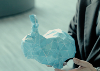 「折り紙3Dプリンター」で、通常は1日半かかる工程を15分で完成させた折り紙のウサギ