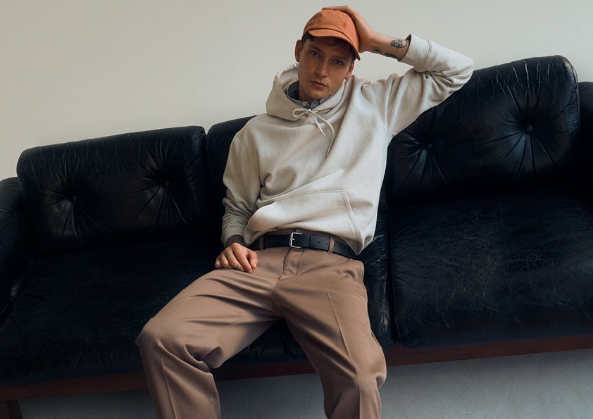 リラックスフィットスウェットパーカ¥2,499