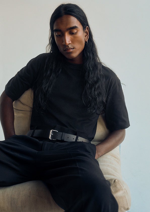 レギュラーフィットラウンドネックTシャツ¥599